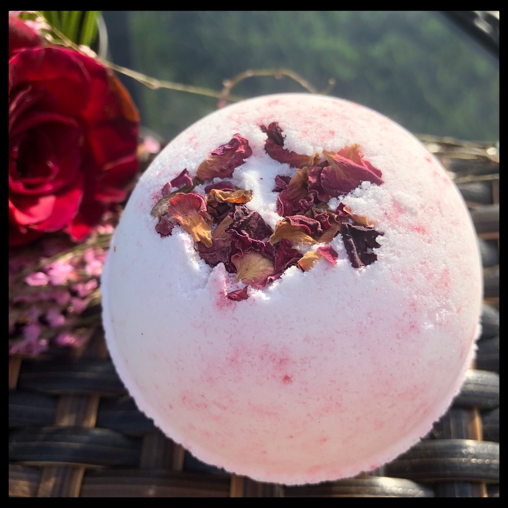 Rose’ “Mother” Natural Spring Spa Gift Box - Picture 3 of 8